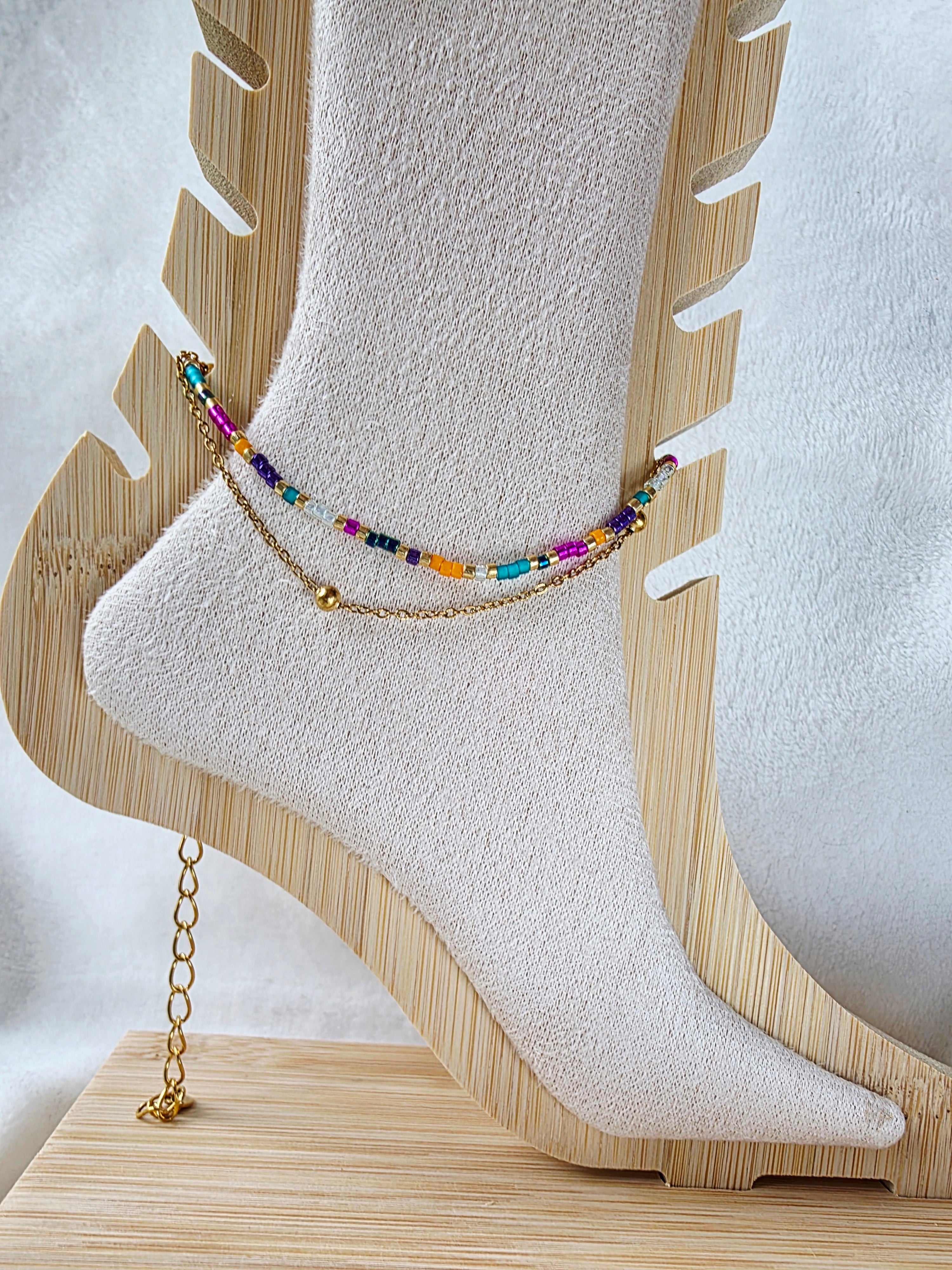 Bracelet de Cheville Double Rang – Perles Colorées & Chaîne Dorée