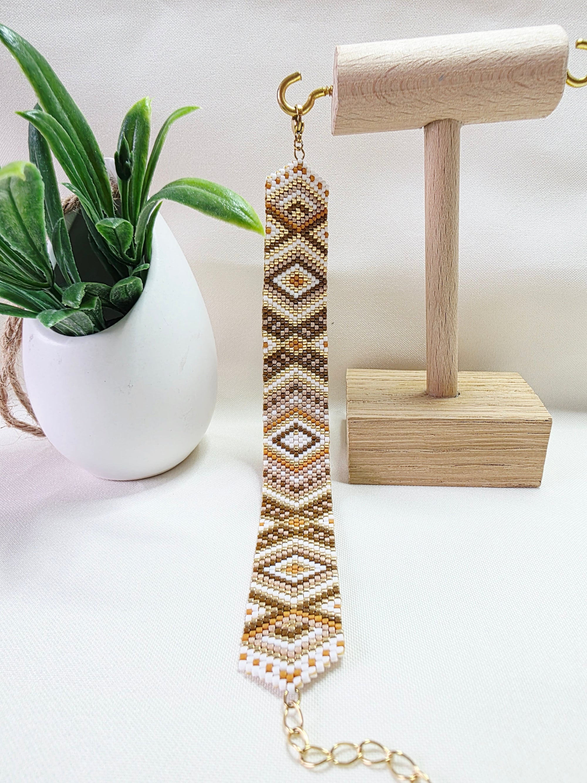 Eclats de Terre — les nuances du Marron