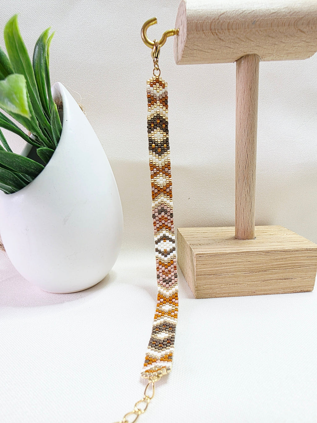 Eclats de Terre — les nuances du Marron