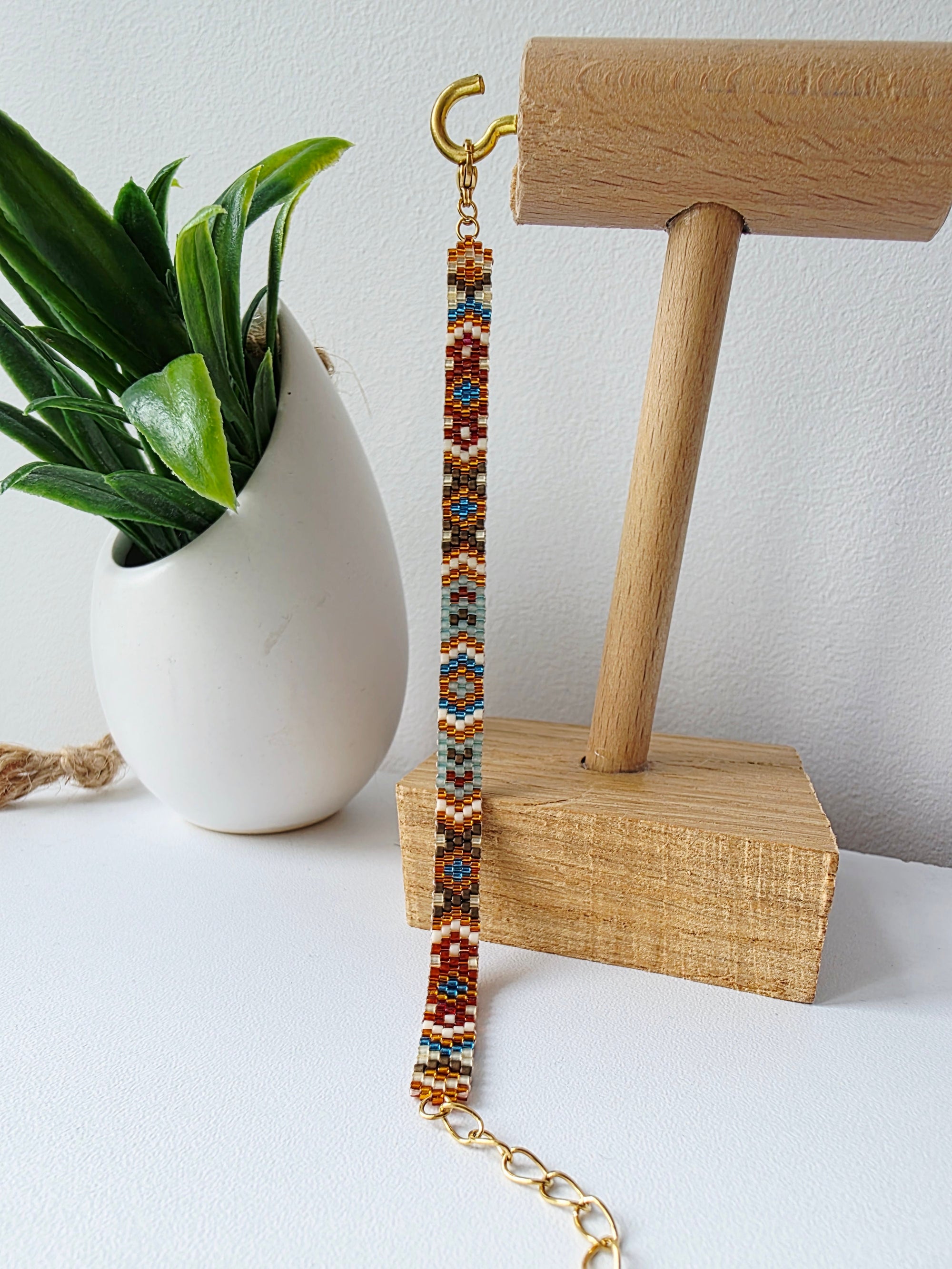 Eclats de Terre — les nuances du Marron