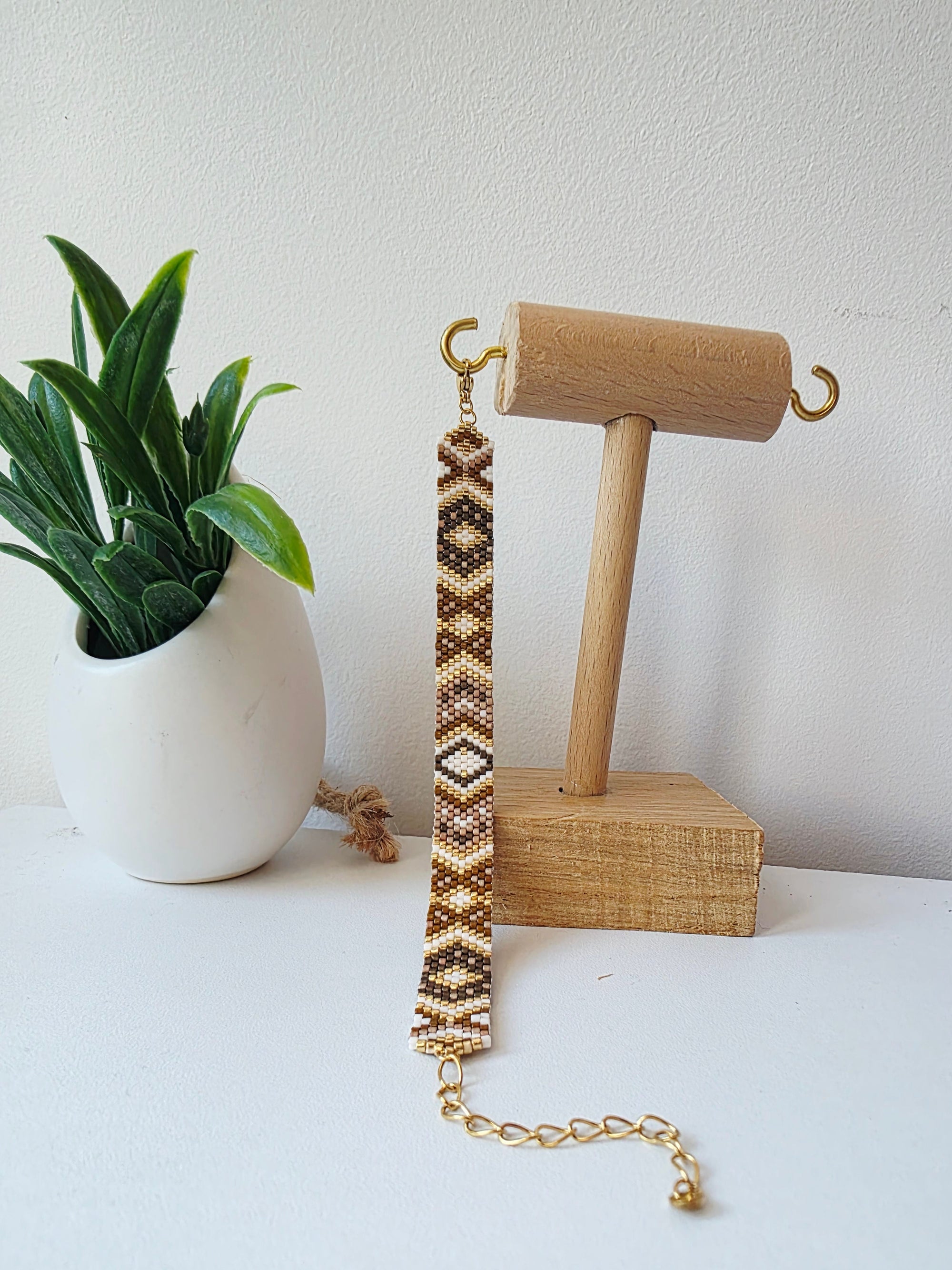 Eclats de Terre — les nuances du Marron