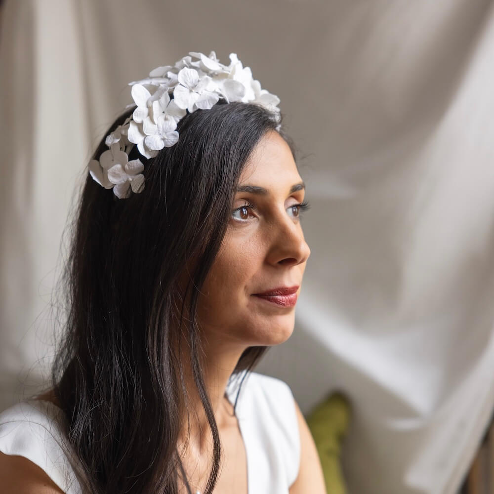 accessoire-pour-mariage-fleurs-en-papier-blanc