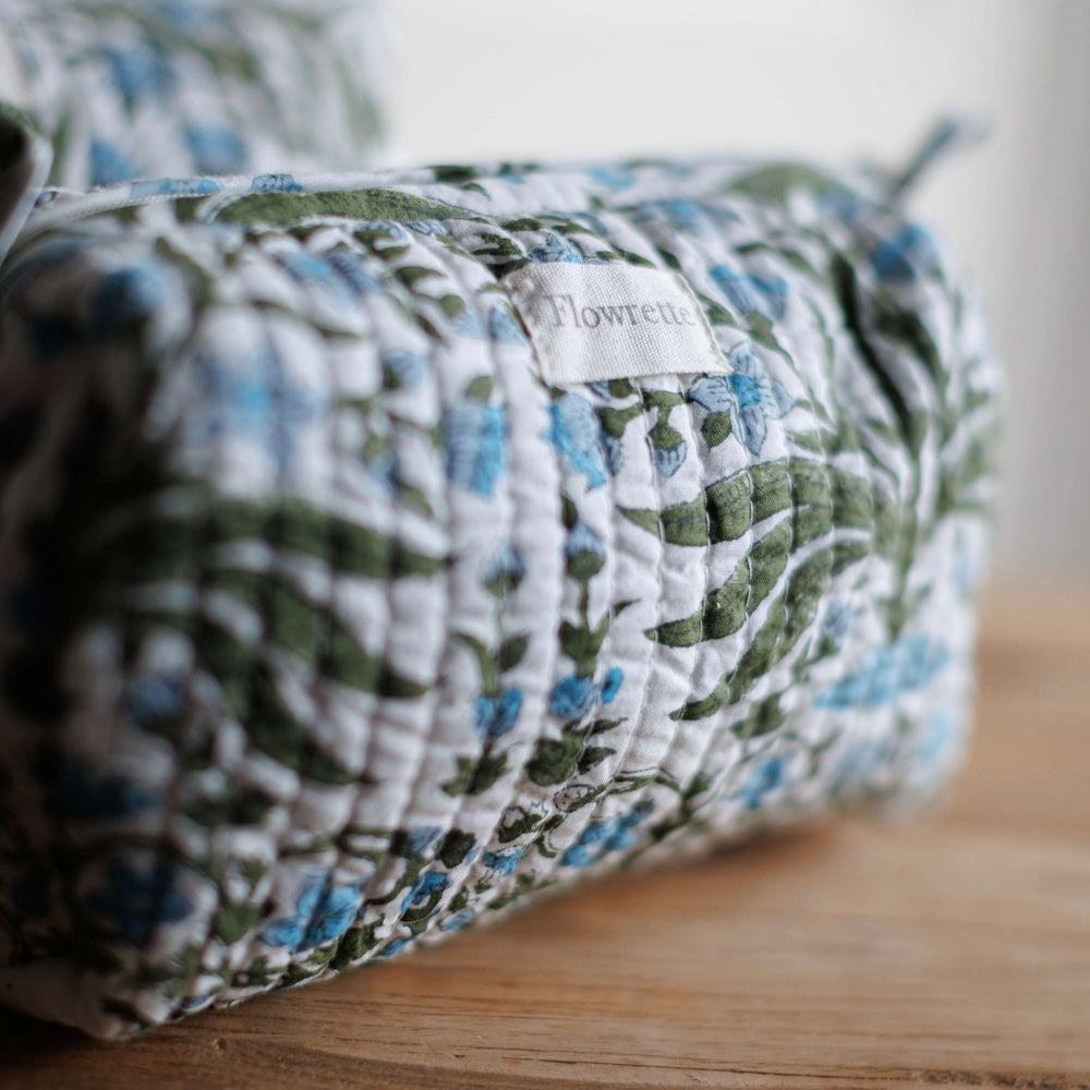 Mandawa wash bag