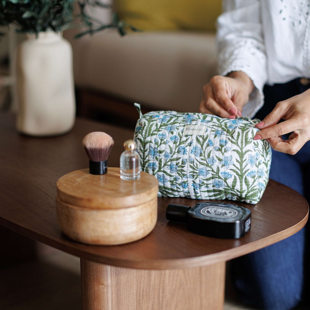 Mandawa wash bag