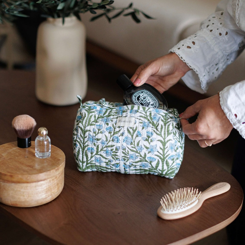 Mandawa wash bag