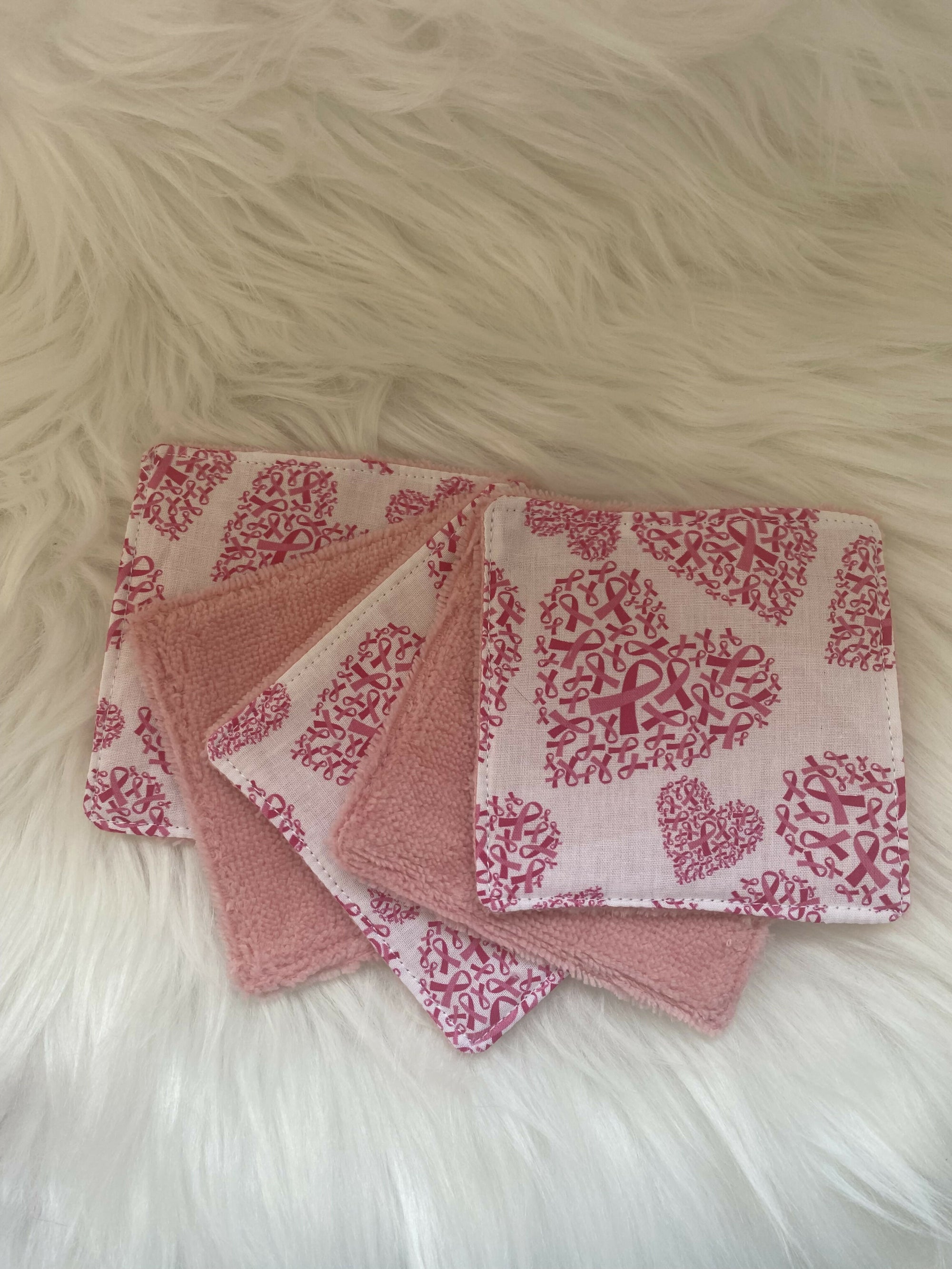 5 LINGETTES COEURS OCTOBRE ROSE