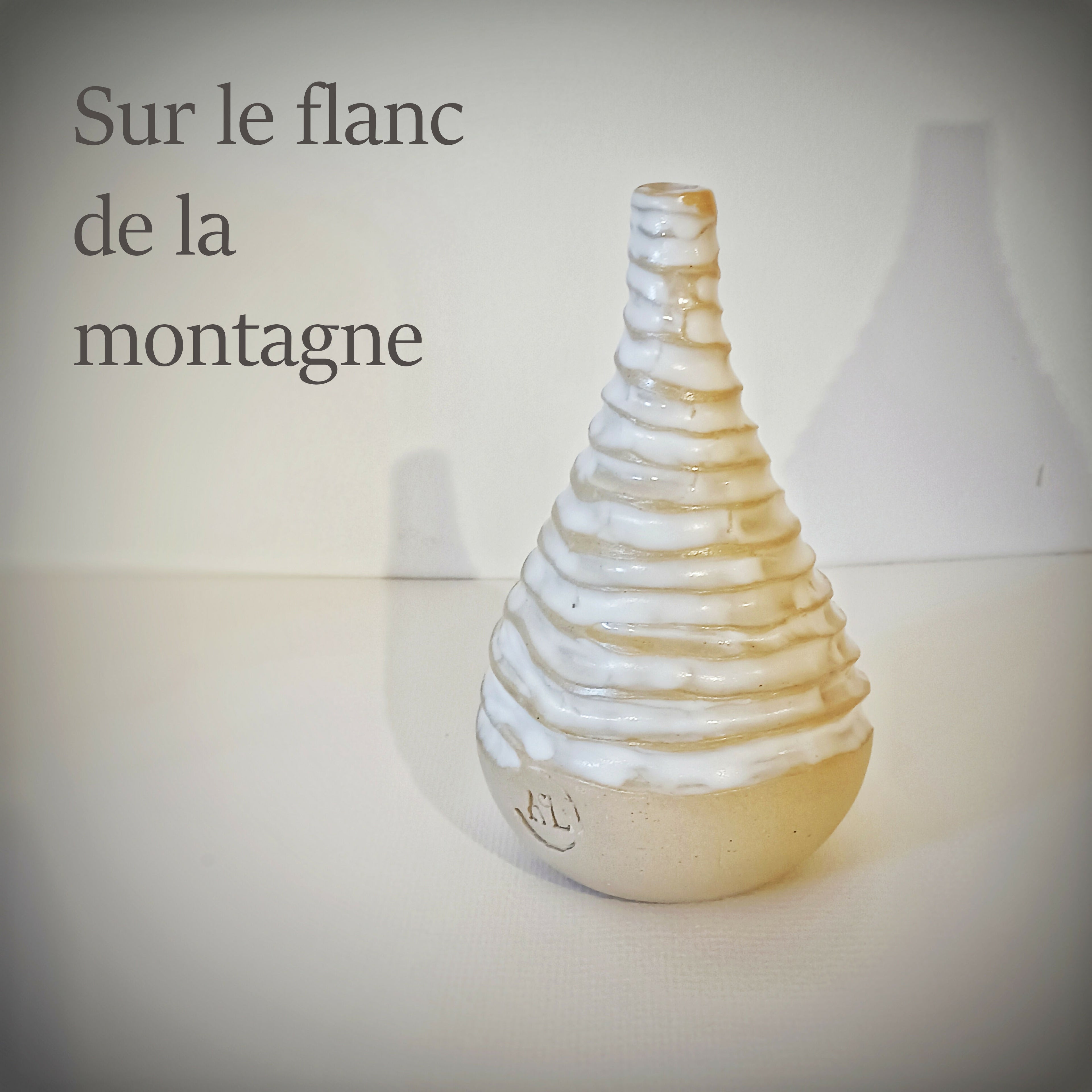 Vase en grès “Sur le flanc de la montagne”