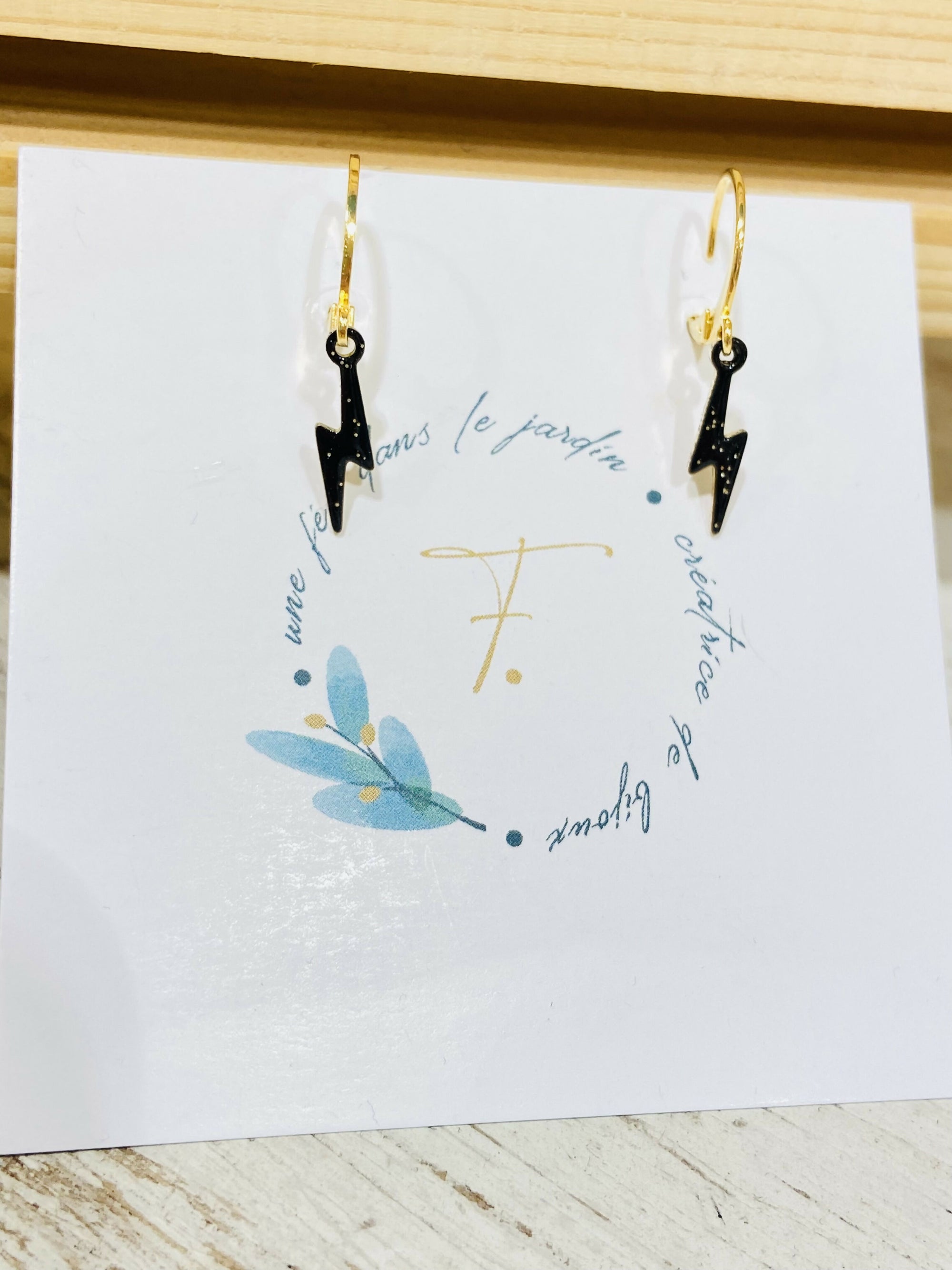 Boucles d'oreilles STELLAIRE doré