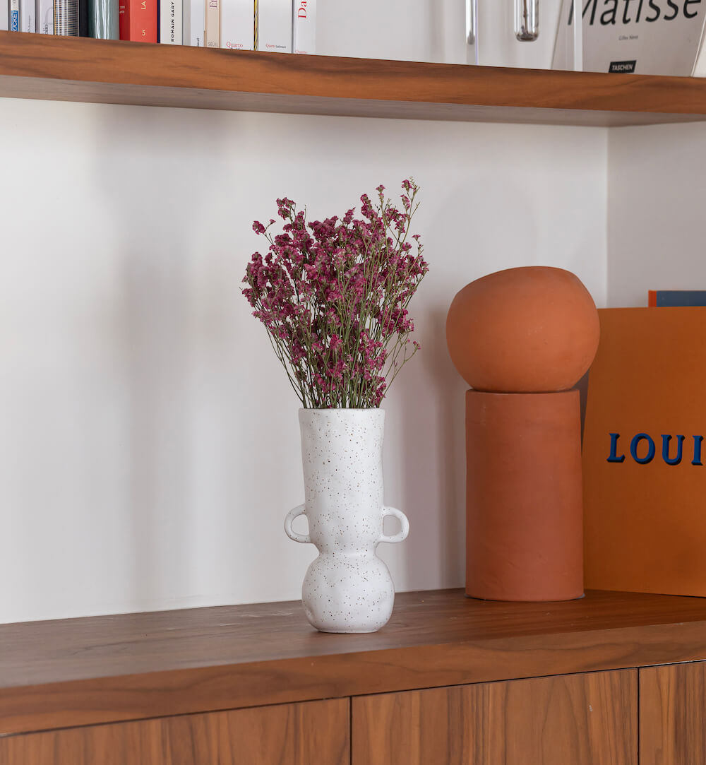 vase-terre-cuite-fait-a-la-main