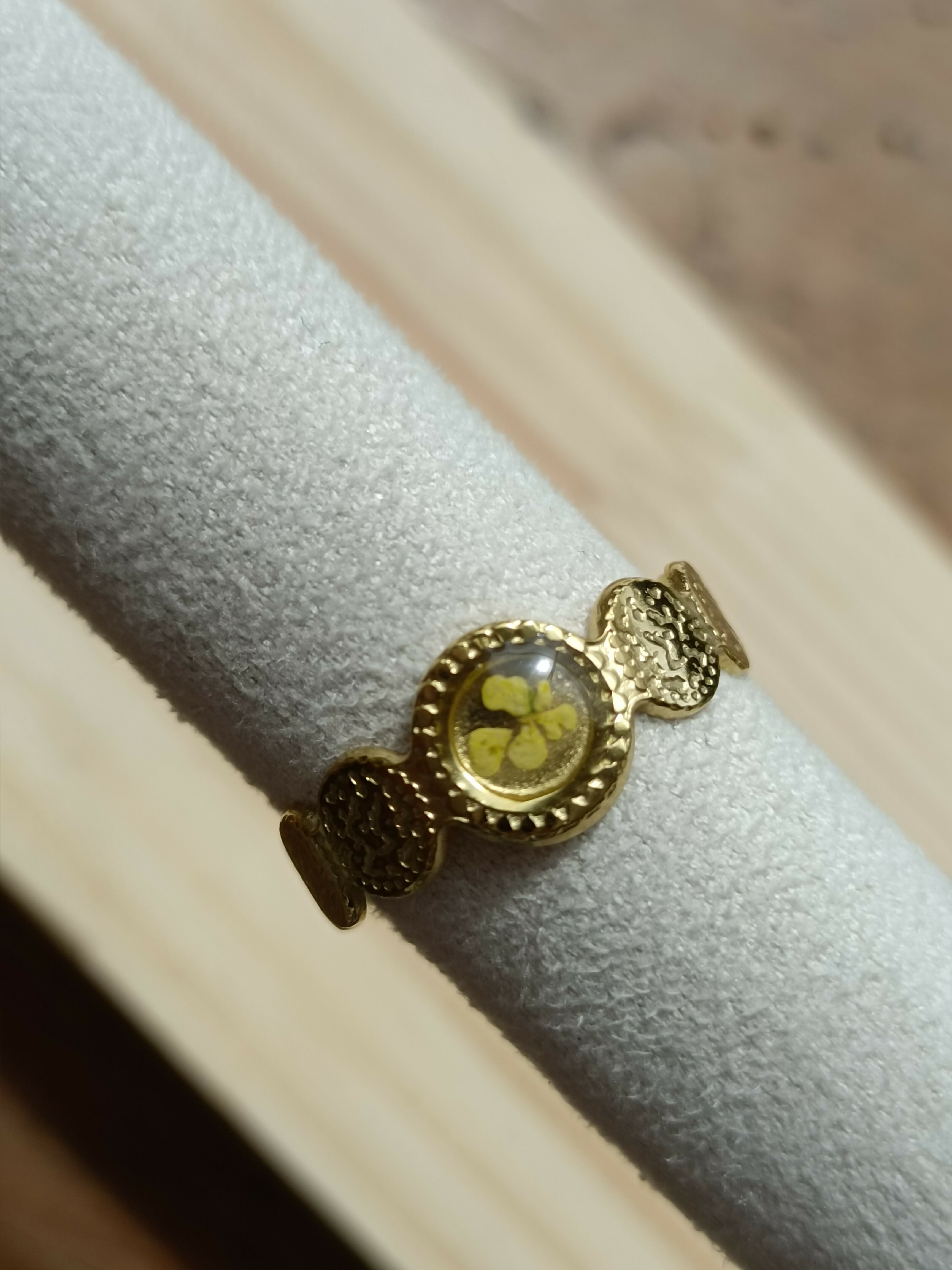 MEL/BT5 5mm Textured Ring
