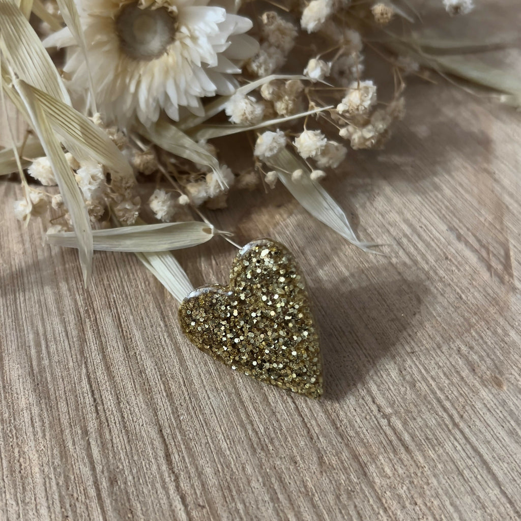 Pins doré