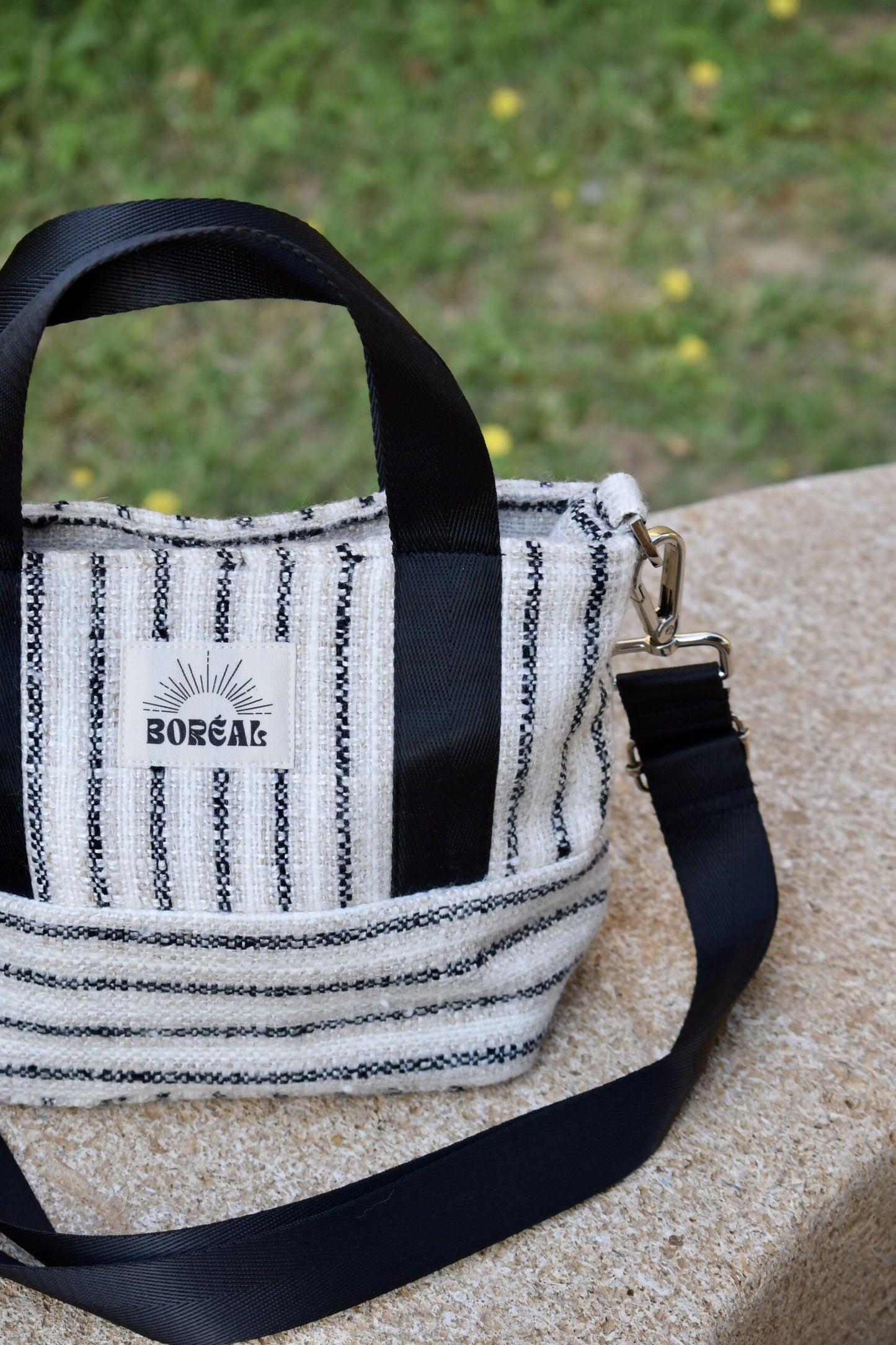 SAC ANÉMONE LAINE NOIR ET BLANCHE