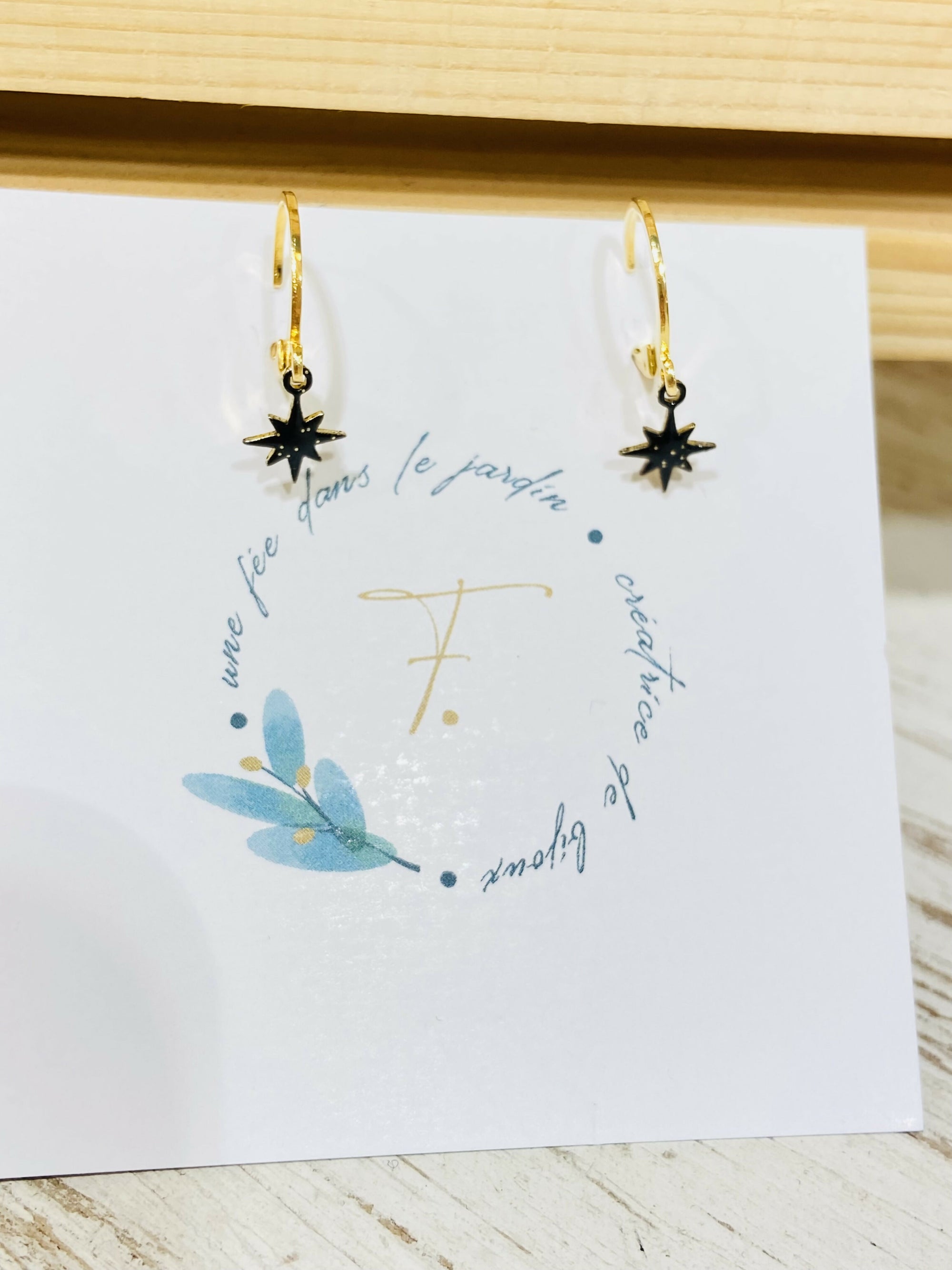 Boucles d'oreilles STELLAIRE doré
