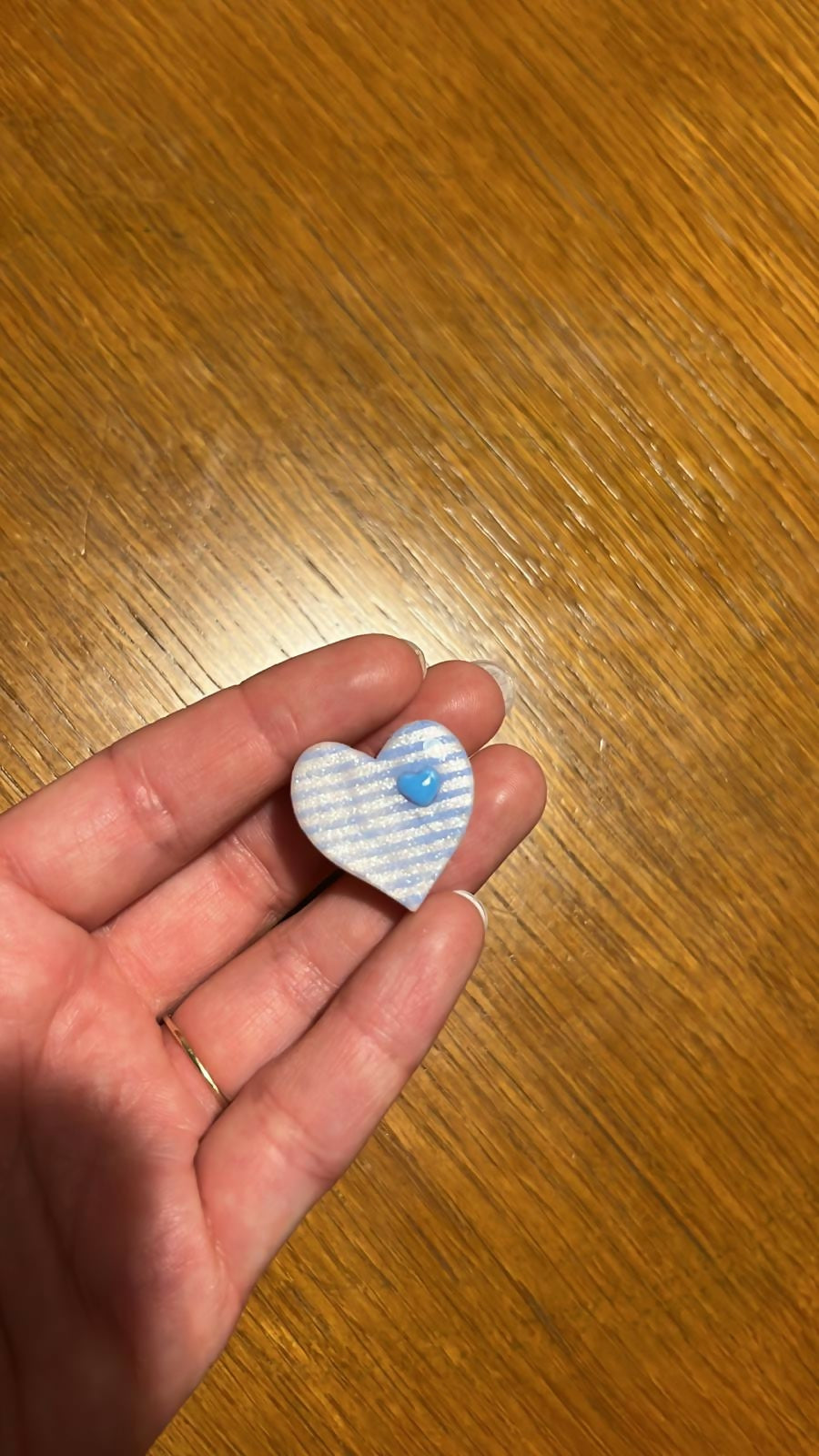 PINS COEUR BLEU